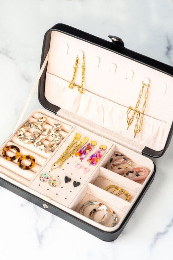 Jewelry Travel Case – Stylish & Organized for Your Precious Accessories - Trendy ACCESSORIES/JEWELRY CASE in Black for Women | The802Gypsy