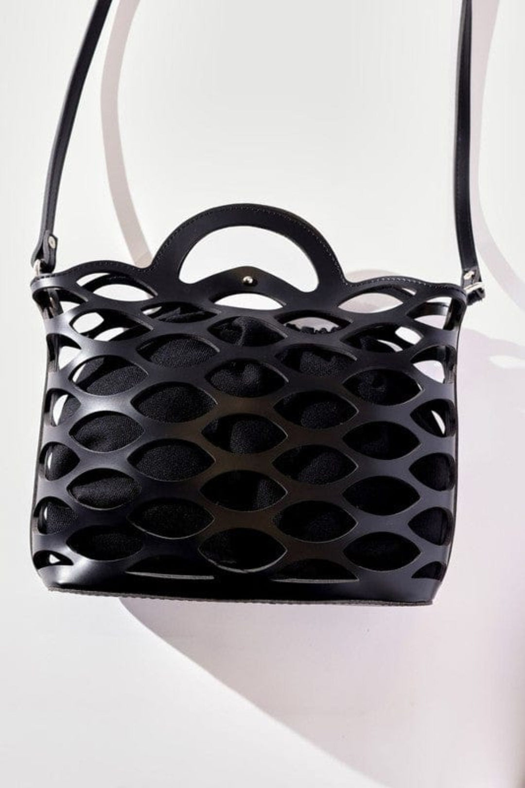 Medium Beach Bucket Bag – Stylish & Functional Summer Essential - Trendy Handbags, Wallets & Cases in BLACK for Women | The802Gypsy