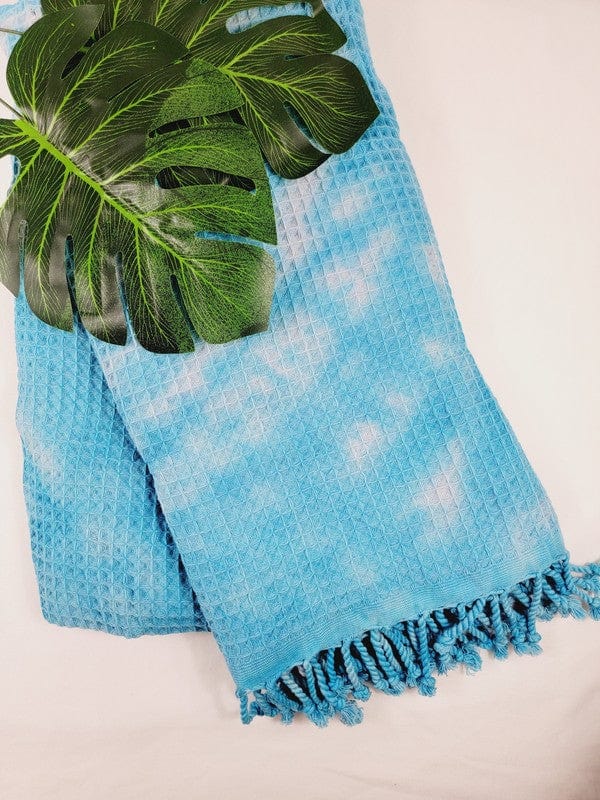 Quick Dry, Sand Proof Cotton Throw Towel - Trendy BEACH TOWELS in BLUE for Women | The802Gypsy