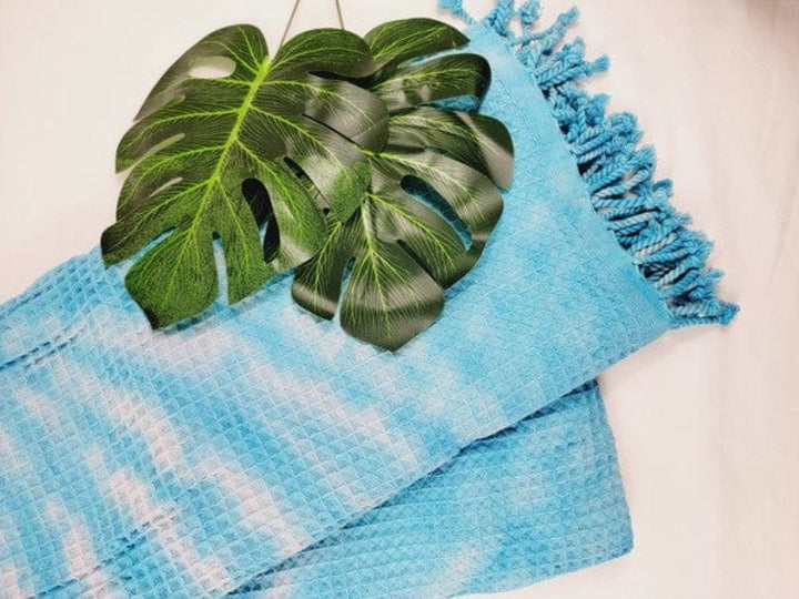 Quick Dry, Sand Proof Cotton Throw Towel - Trendy BEACH TOWELS in BLUE for Women | The802Gypsy