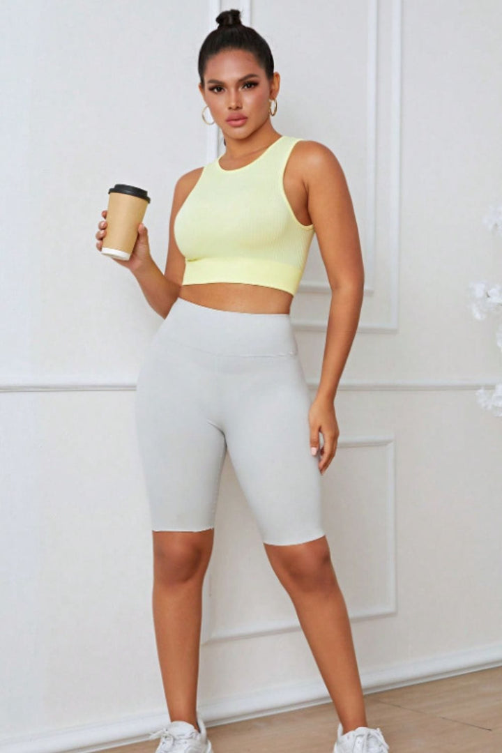 Round Neck Active Sports Bra - Trendy Activewear/sports bra in Light Yellow for Women | The802Gypsy