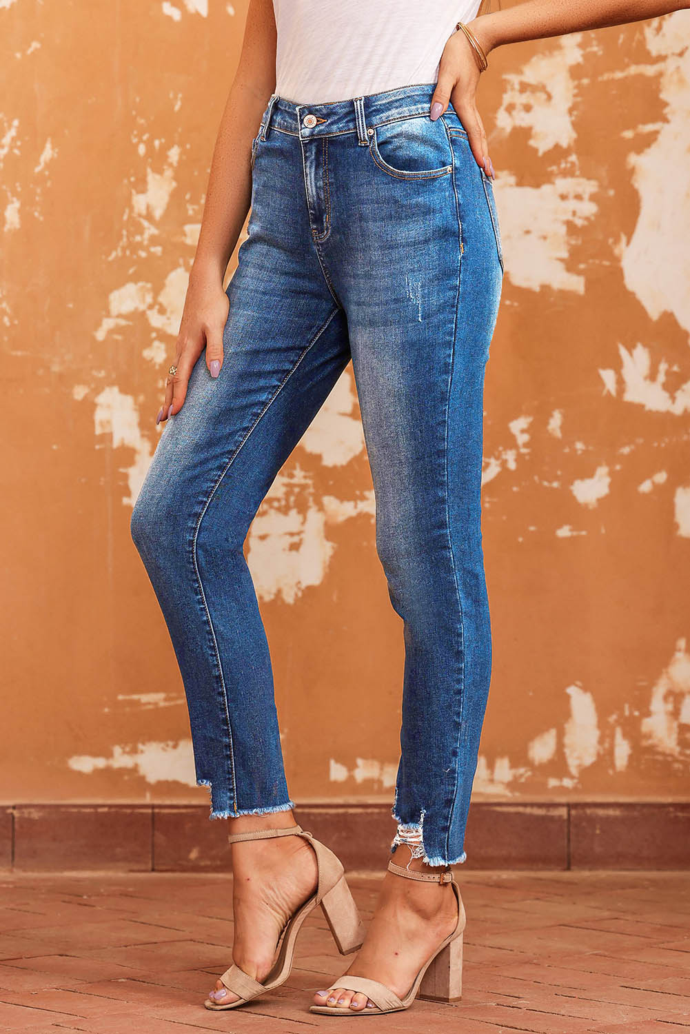 GYPSY-Raw Hem Skinny Jeans with Pockets