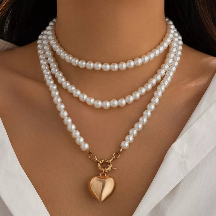 Pearl Chain Heart Necklace 18K Gold - Plated 1 - Piece - Trendy Accessories/Necklaces in Gold for Women | The802Gypsy