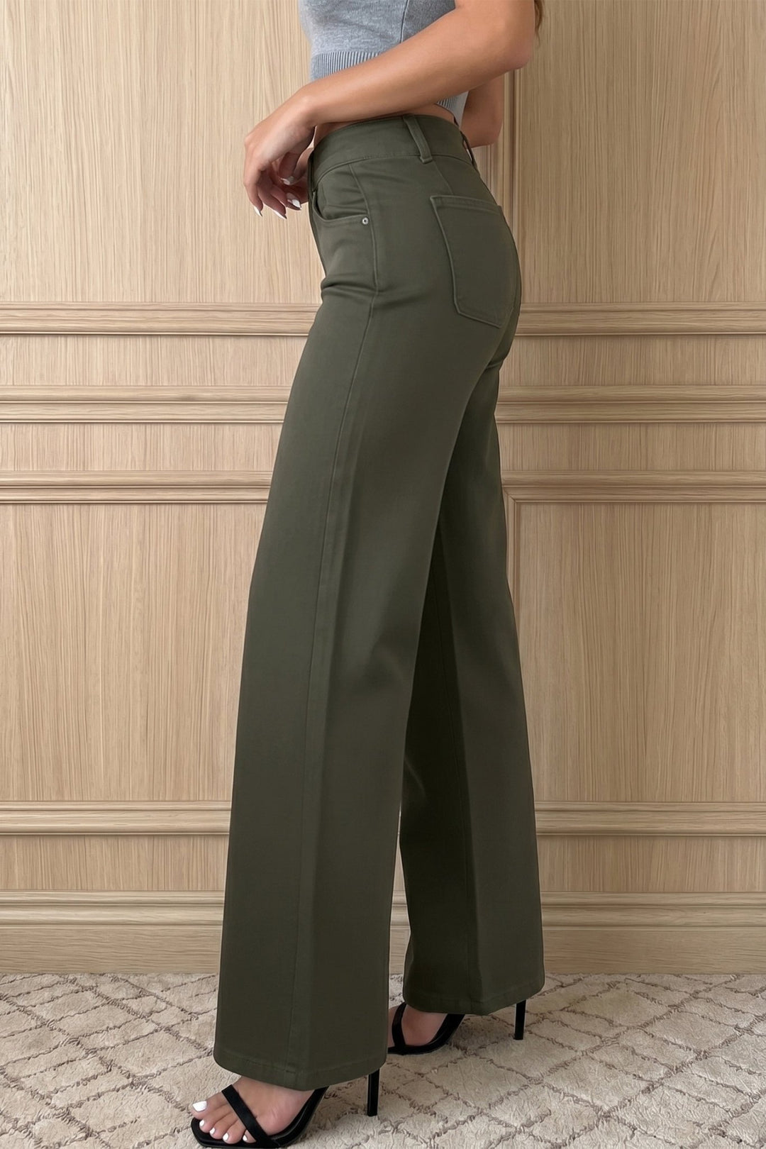 2 - Button High Waist Flared Bottom Jeans - Bonbon