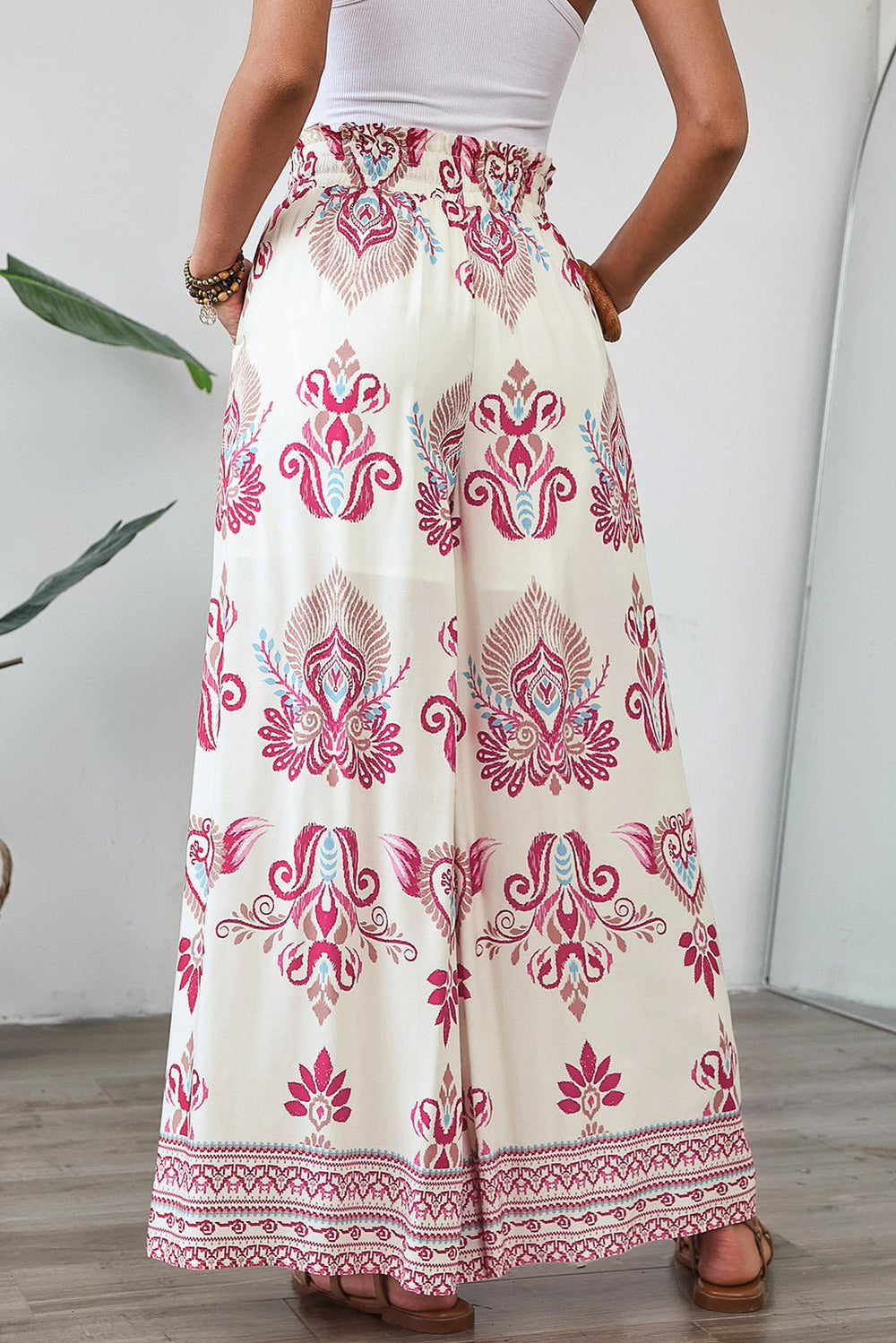 Pink Bottoms/Pants & Culotte with S