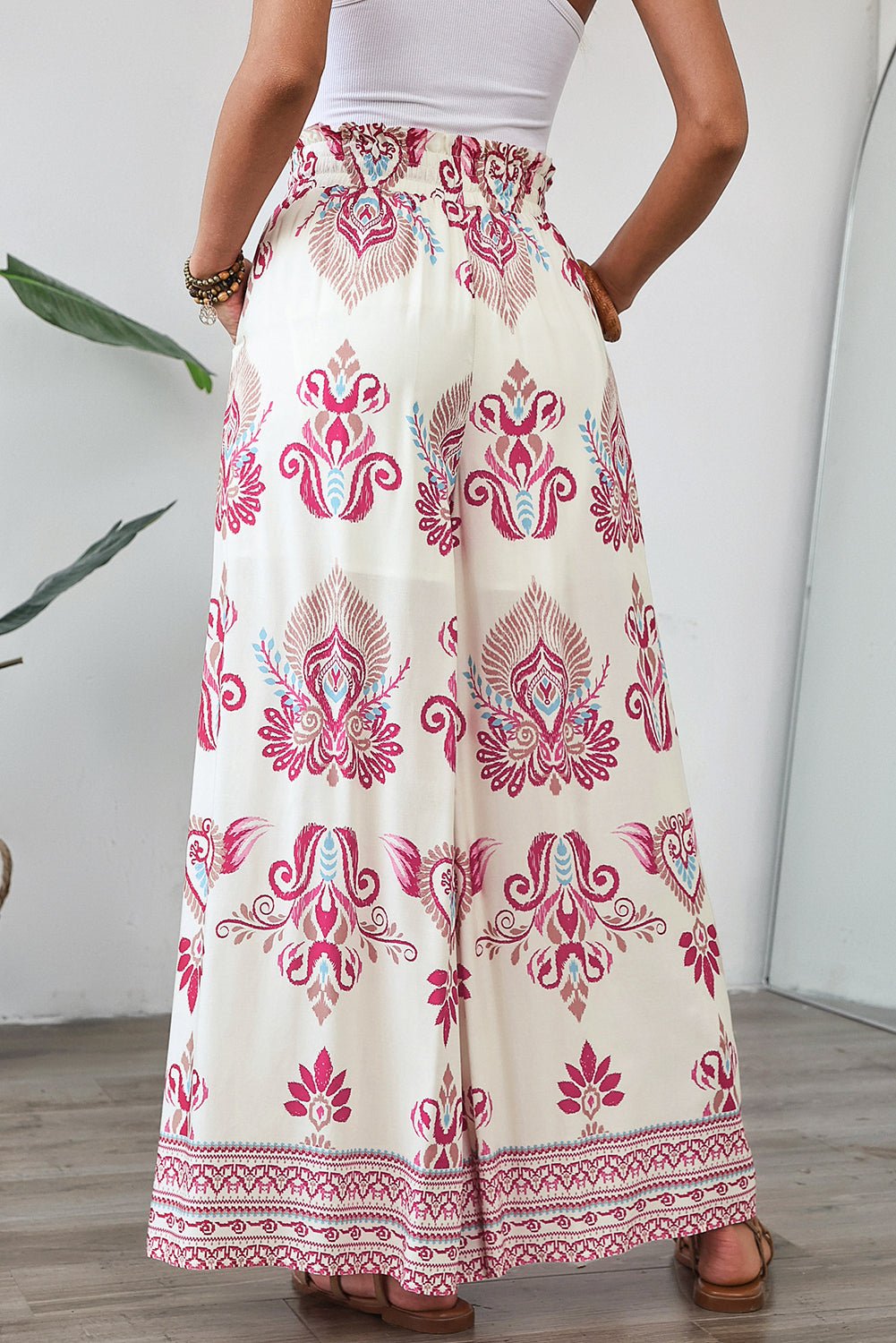 Pink Bottoms/Pants & Culotte with S