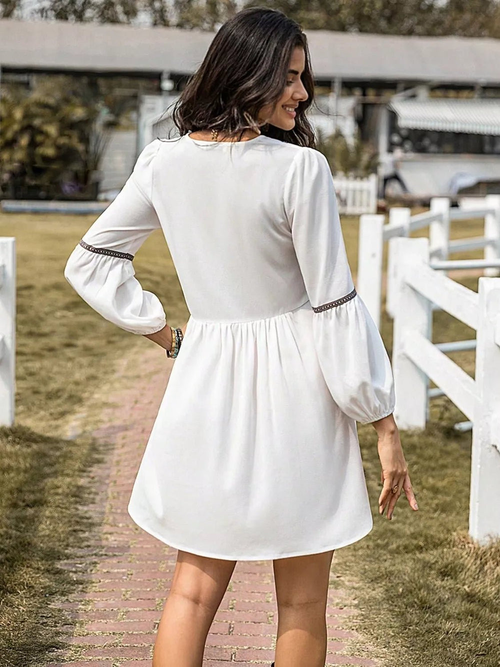 Color Block Long Sleeve Mini Dress - Trendy Dresses/Casual in White for Women | The802Gypsy