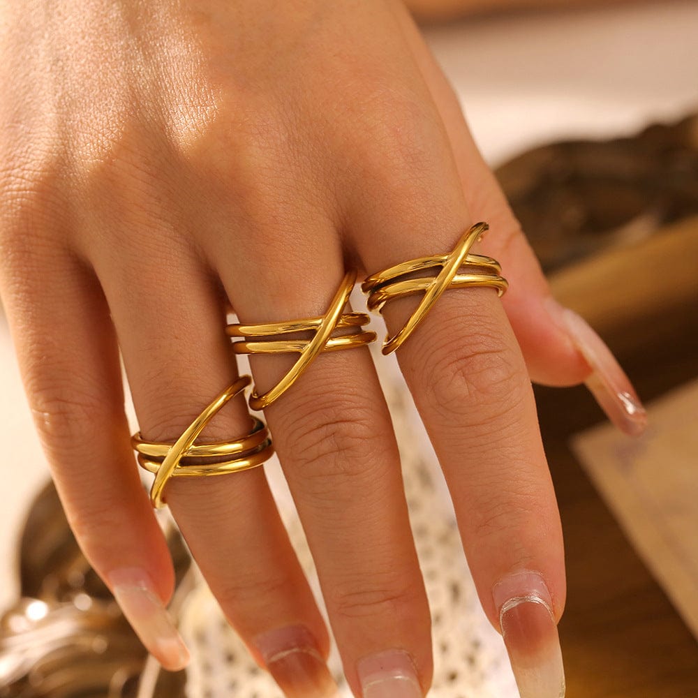 Gold Women's jewelry with 6