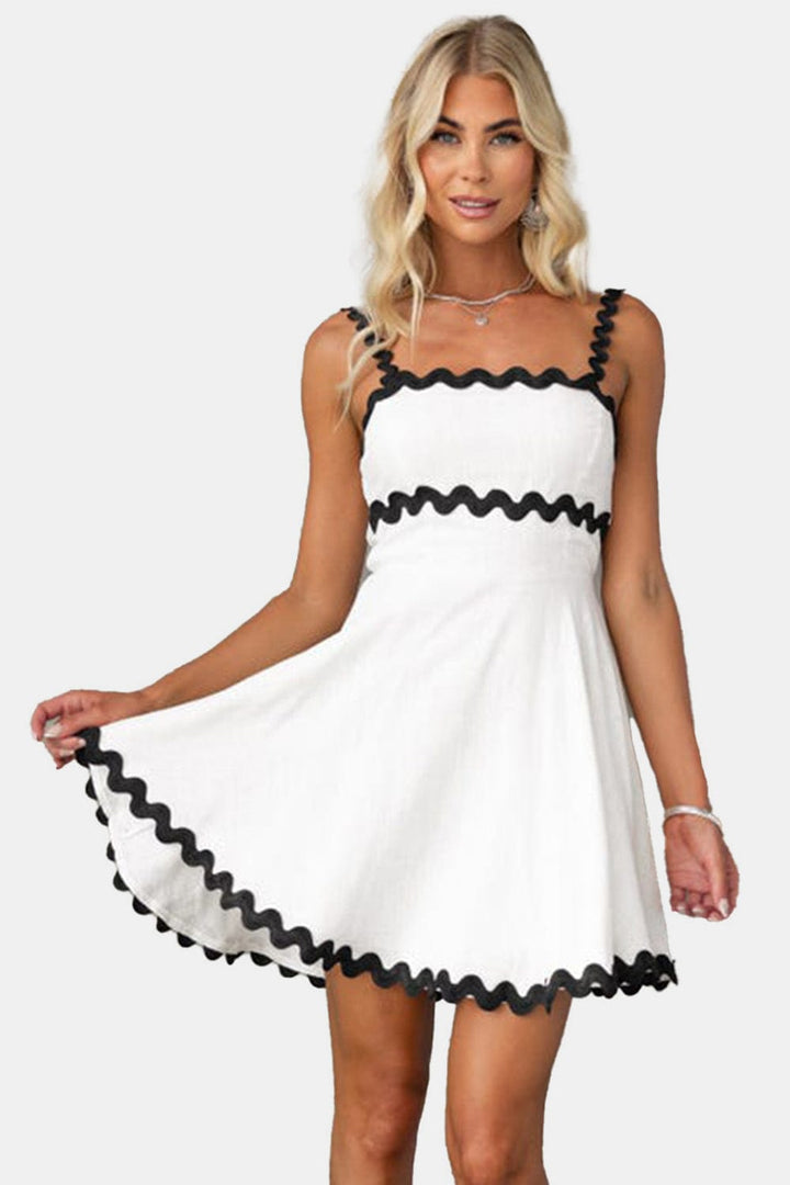 White Dresses/Casual with S