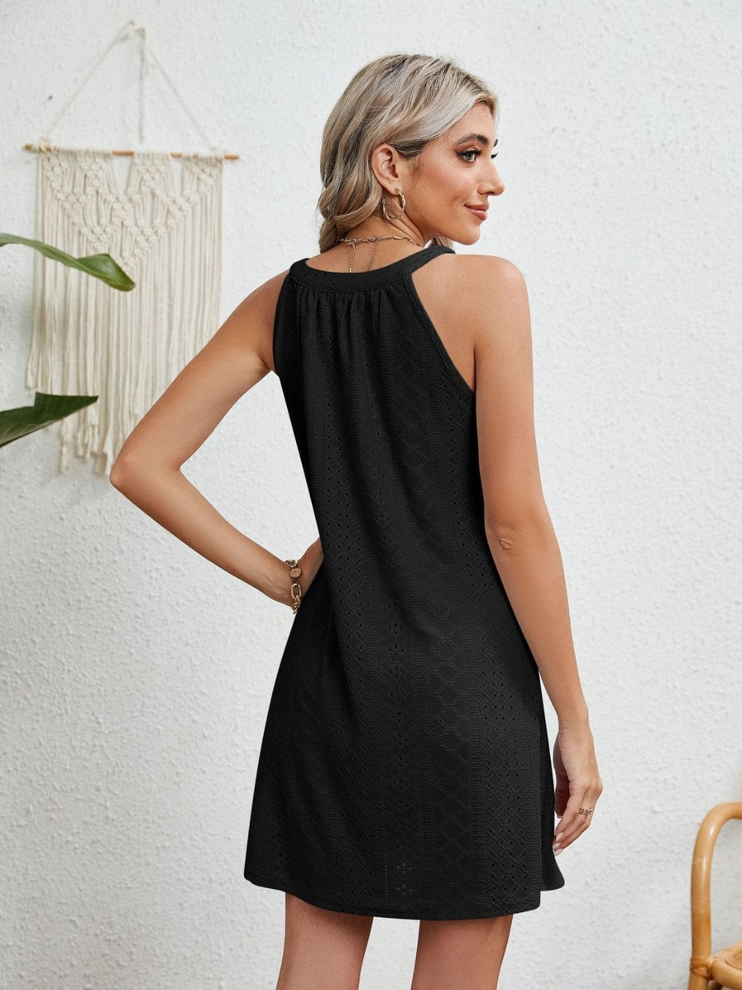 Black clothing/dresses with S