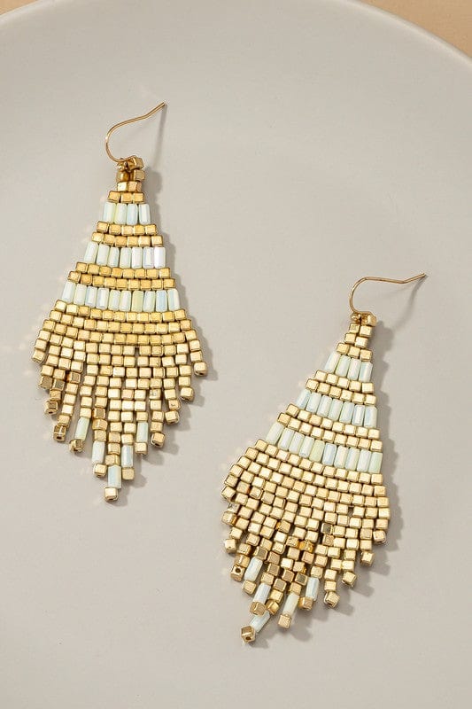 White Accessories/Jewelry with one size