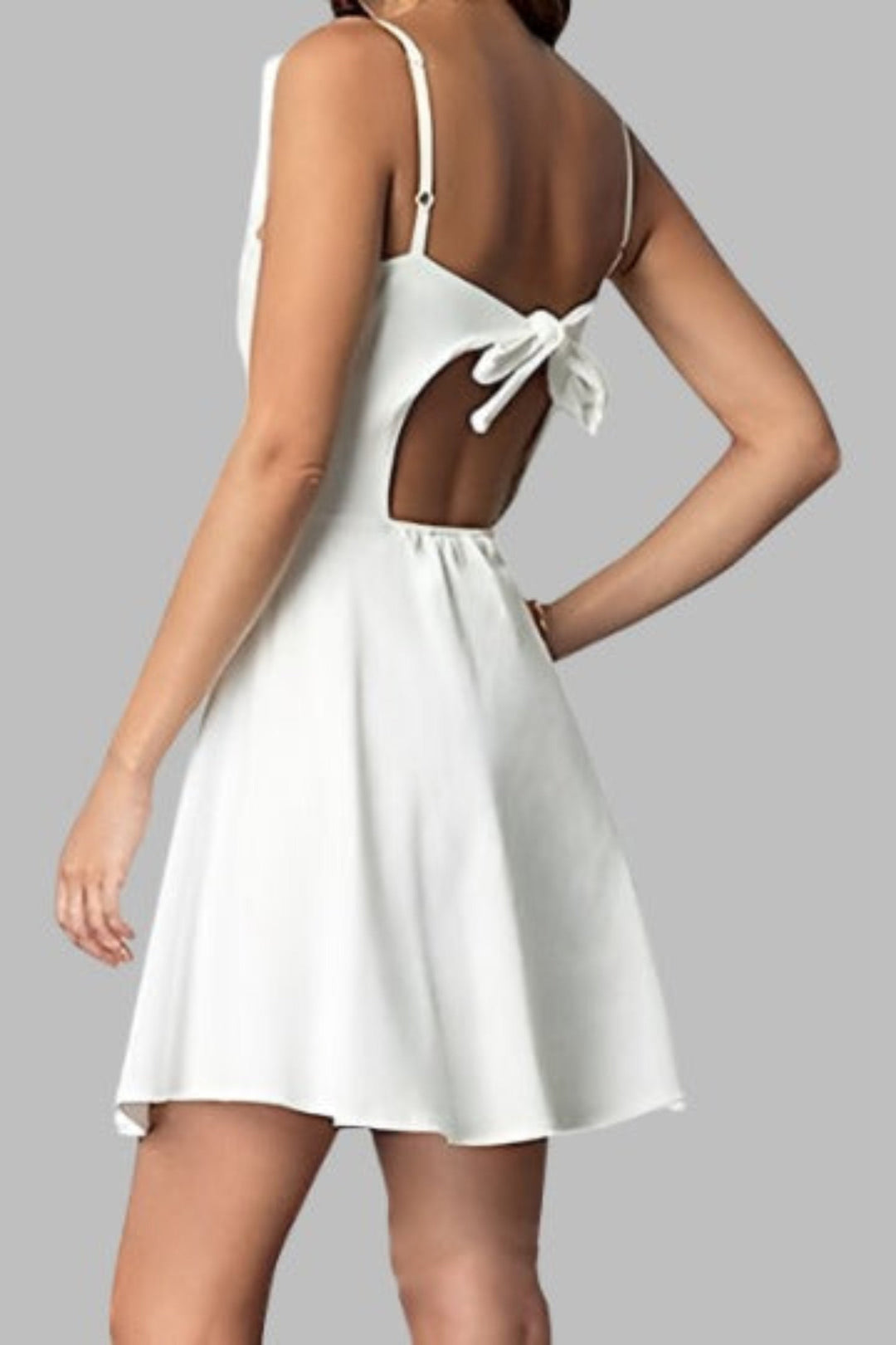 White Dresses/Casual with S