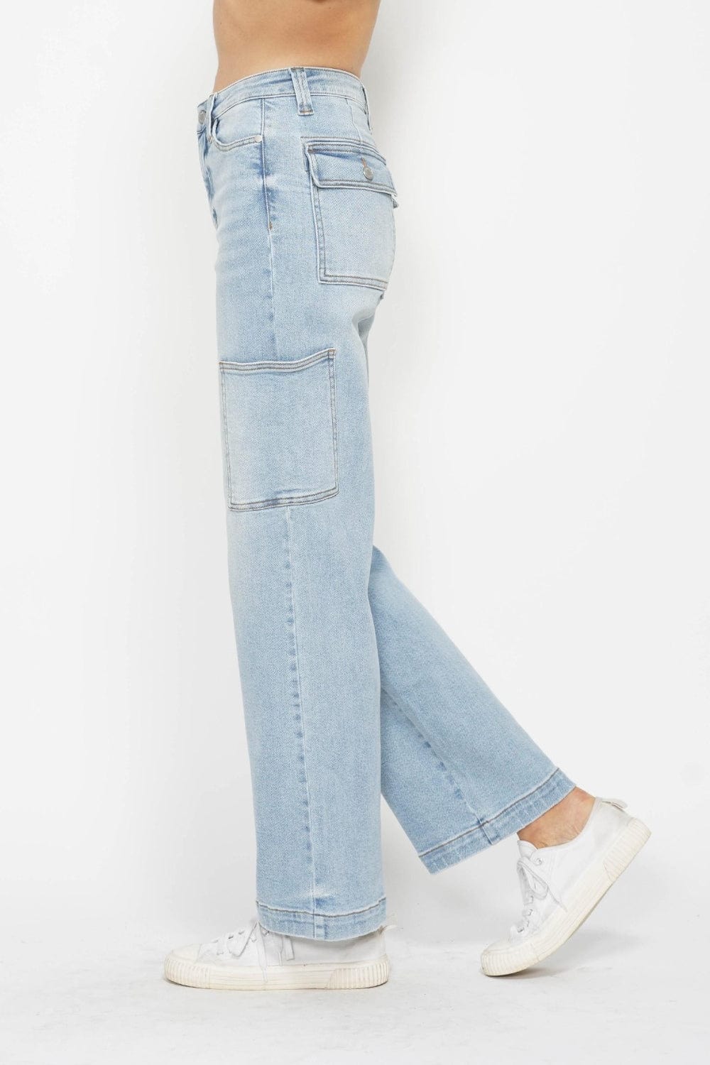 Light Denim Bottoms/Jeans with 0
