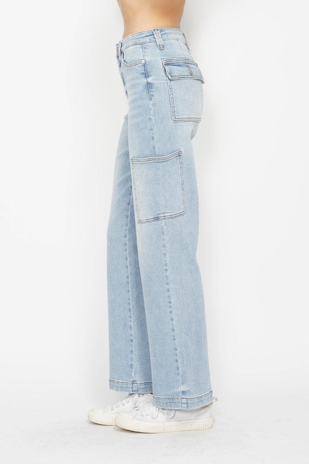 Light Denim Bottoms/Jeans with 0