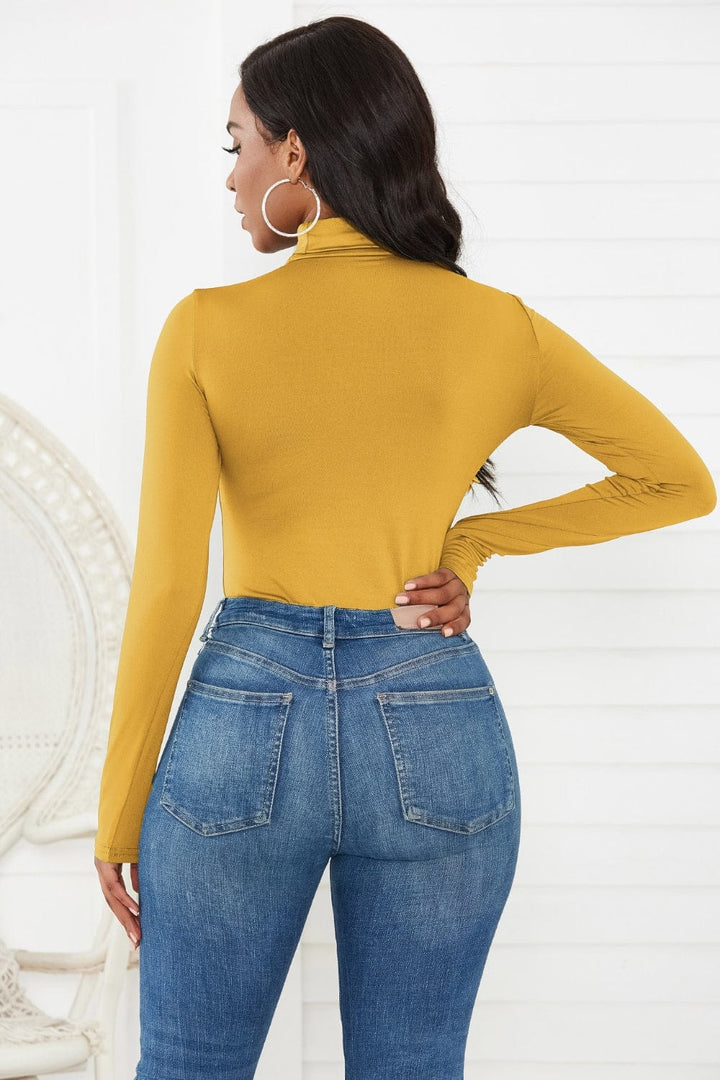 Gold Tops/Bodysuits with S