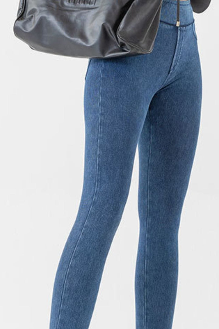 The802Gypsy Bottoms/Jeans GYPSY-High Waist SImple Skinny Jeans ⏹️