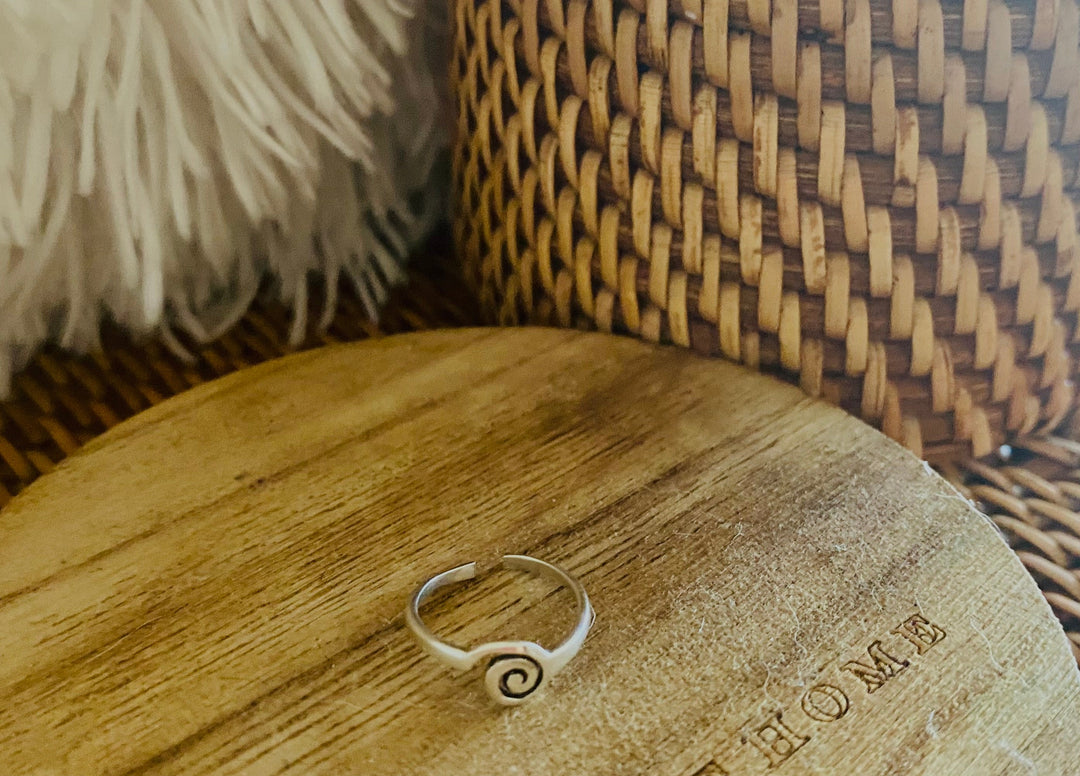 The802Gypsy jewelry silver ❤MY GYPSY-Swirl Sterling Silver Toe Ring