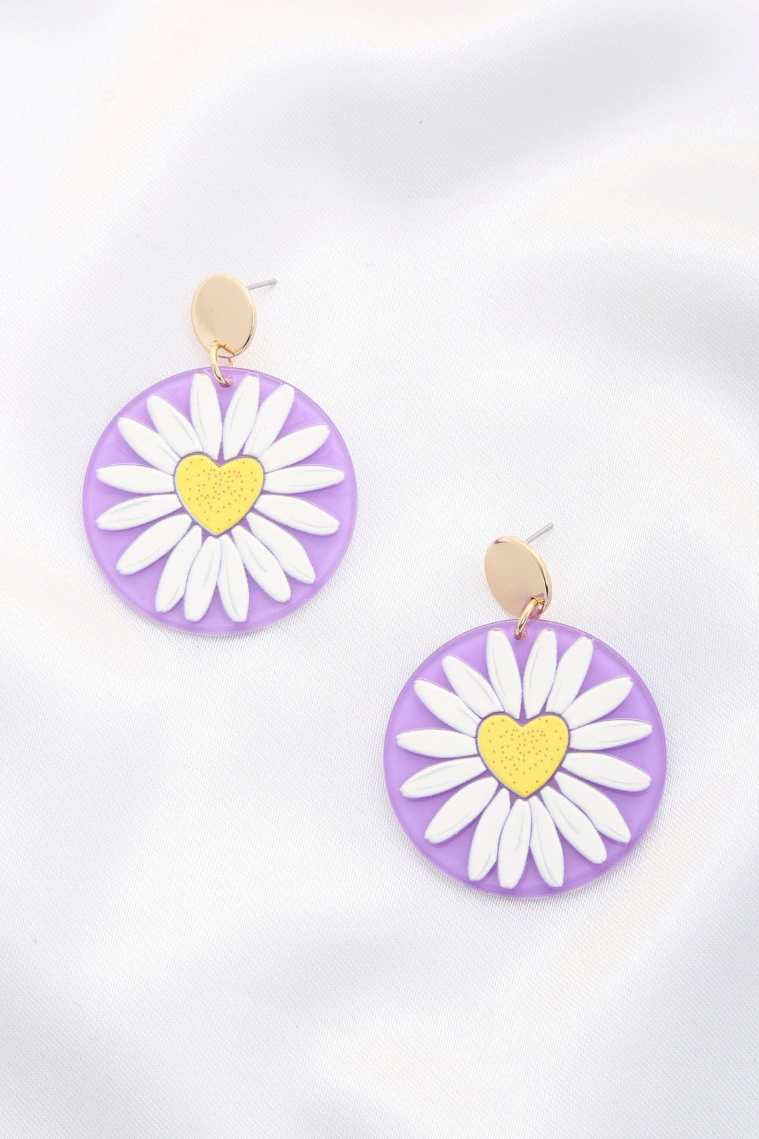 The802Gypsy  Women's jewelry Lavender ❤Gypsy Love Daisy Printed Round Ac Drop Earriing