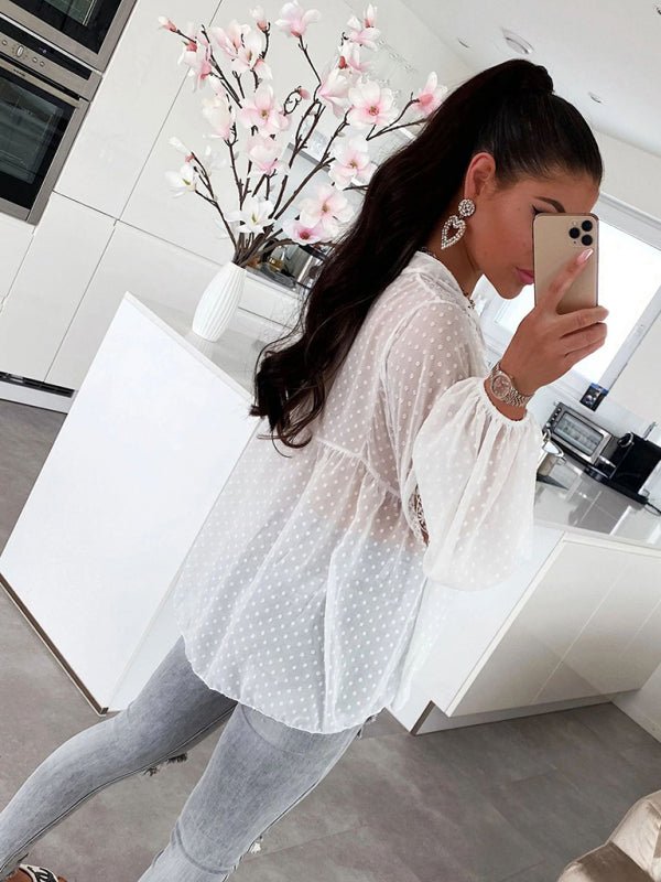 White Tops/Casual Tops with S