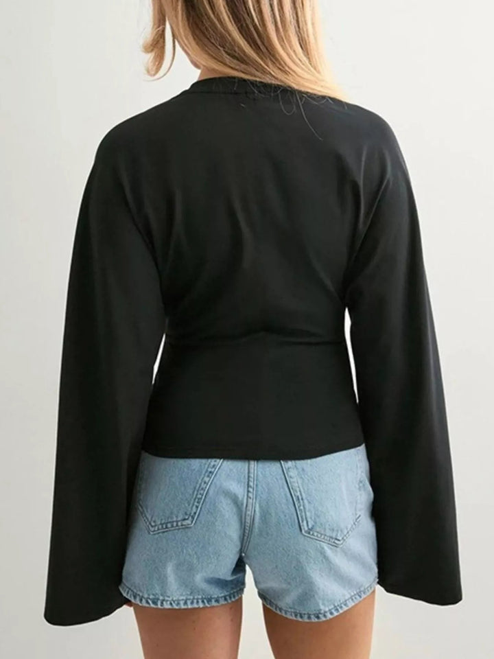 Round Neck Long - Sleeve T-Shirt - Trendy Tops/Long Sleeve Tops in Black for Women | The802Gypsy