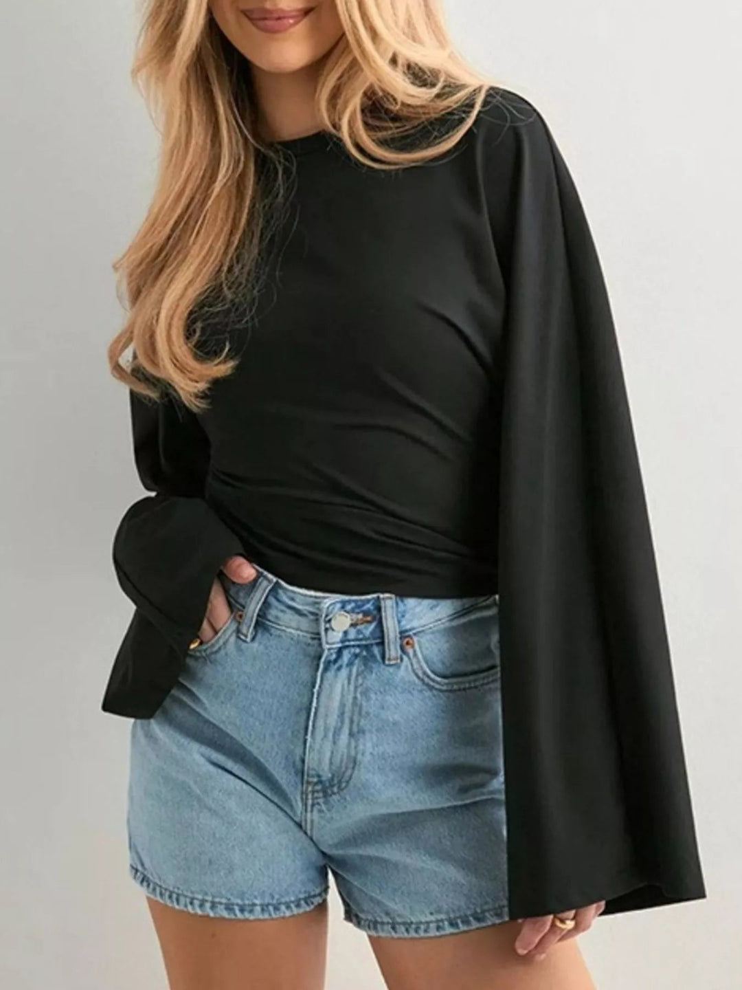 Round Neck Long - Sleeve T-Shirt - Trendy Tops/Long Sleeve Tops in Black for Women | The802Gypsy