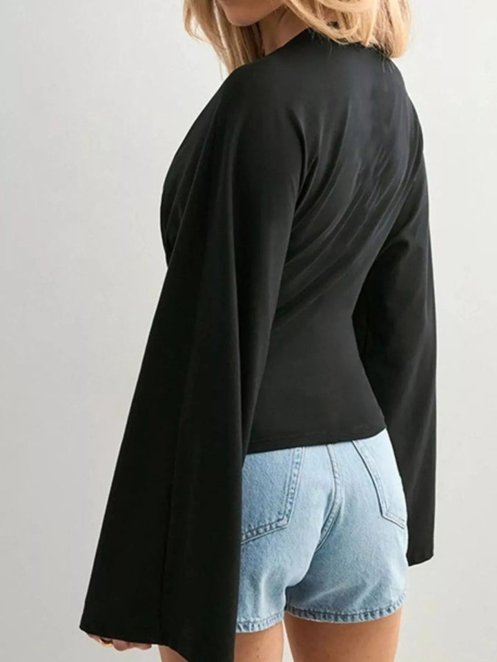 Round Neck Long - Sleeve T-Shirt - Trendy Tops/Long Sleeve Tops in Black for Women | The802Gypsy