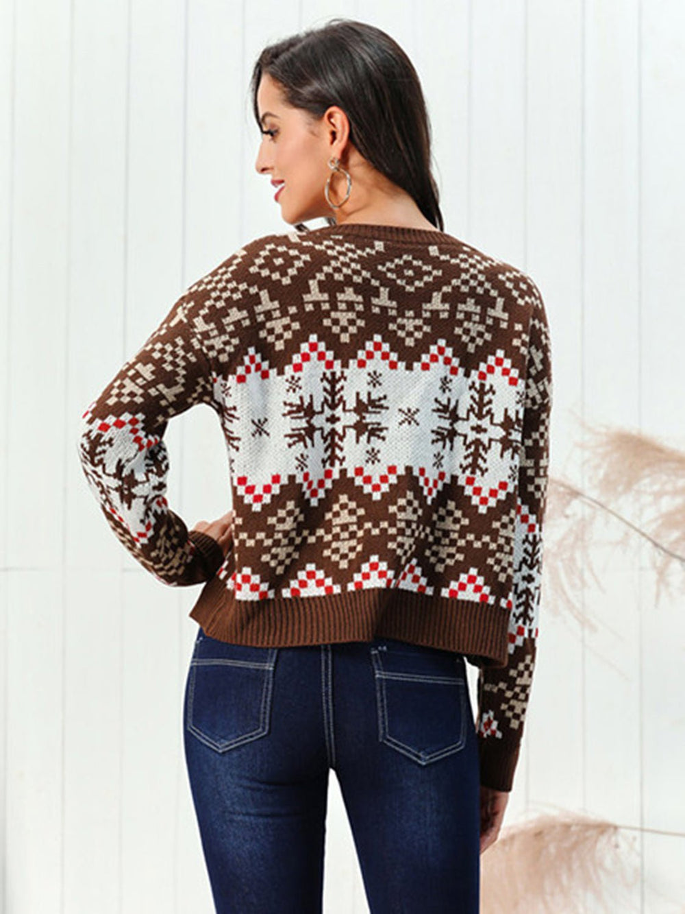 Snowflake Pattern Round Neck Sweater - Trendy Tops/Sweaters in Chestnut for Women | The802Gypsy